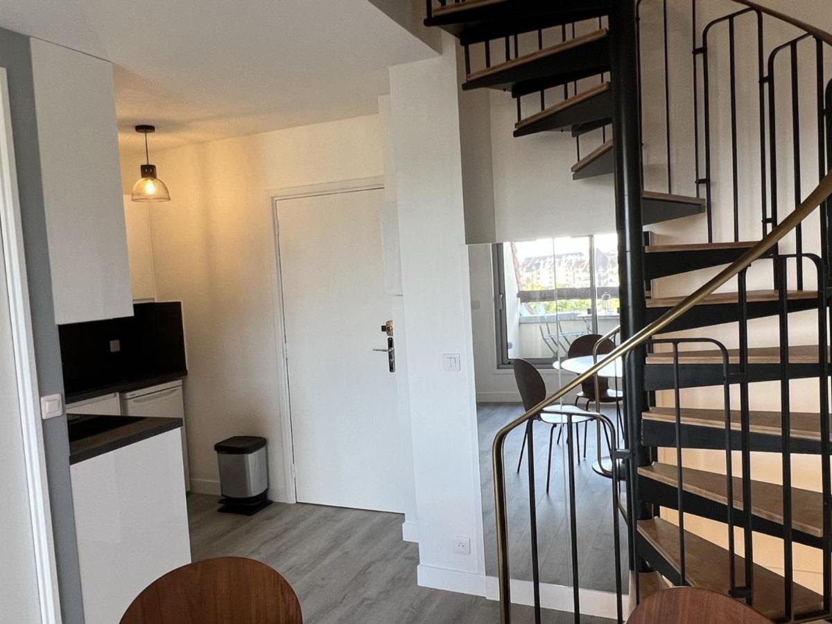 Cabourg : Duplex Renove 2 Pieces, Acces Direct Plage, Fibre, Parking, Cuisine Equipee, 4 Pers. - Fr-1-487-351 Luaran gambar