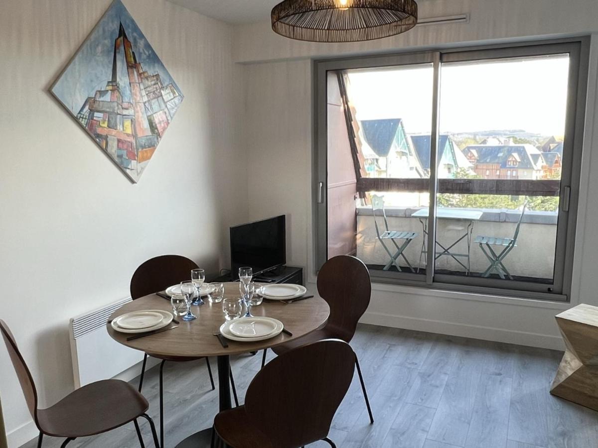 Cabourg : Duplex Renove 2 Pieces, Acces Direct Plage, Fibre, Parking, Cuisine Equipee, 4 Pers. - Fr-1-487-351 Luaran gambar